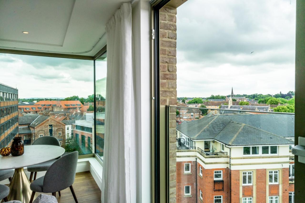 Tree Tops At Ryedale House York Exterior photo